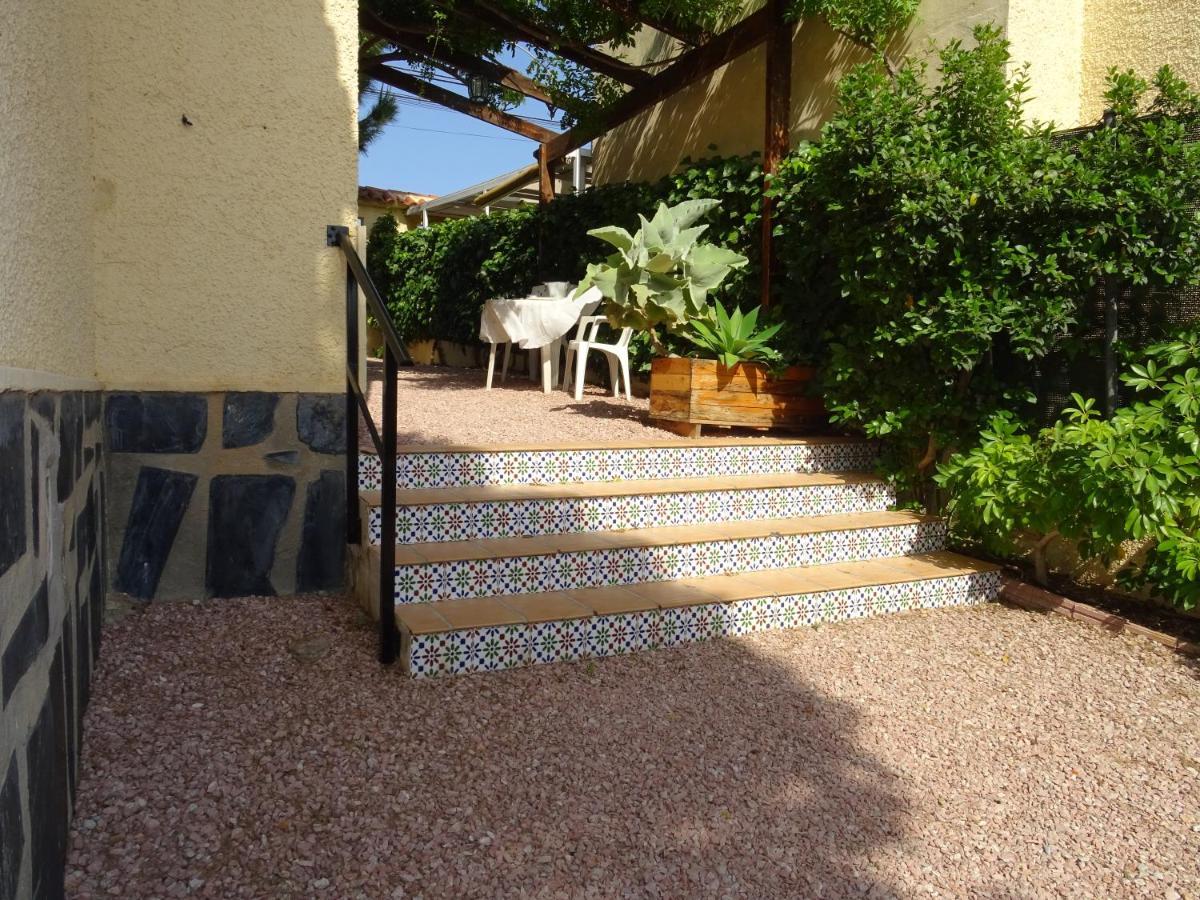 Casa Mediterraneo La Marina Exterior photo